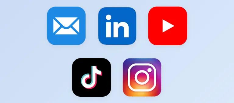 Social media logo icons 